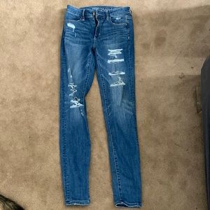 Brand new women’s American eagle jeans